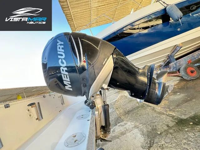 Lancha Fishing 26 com motor Mercury 4T  - Foto 12