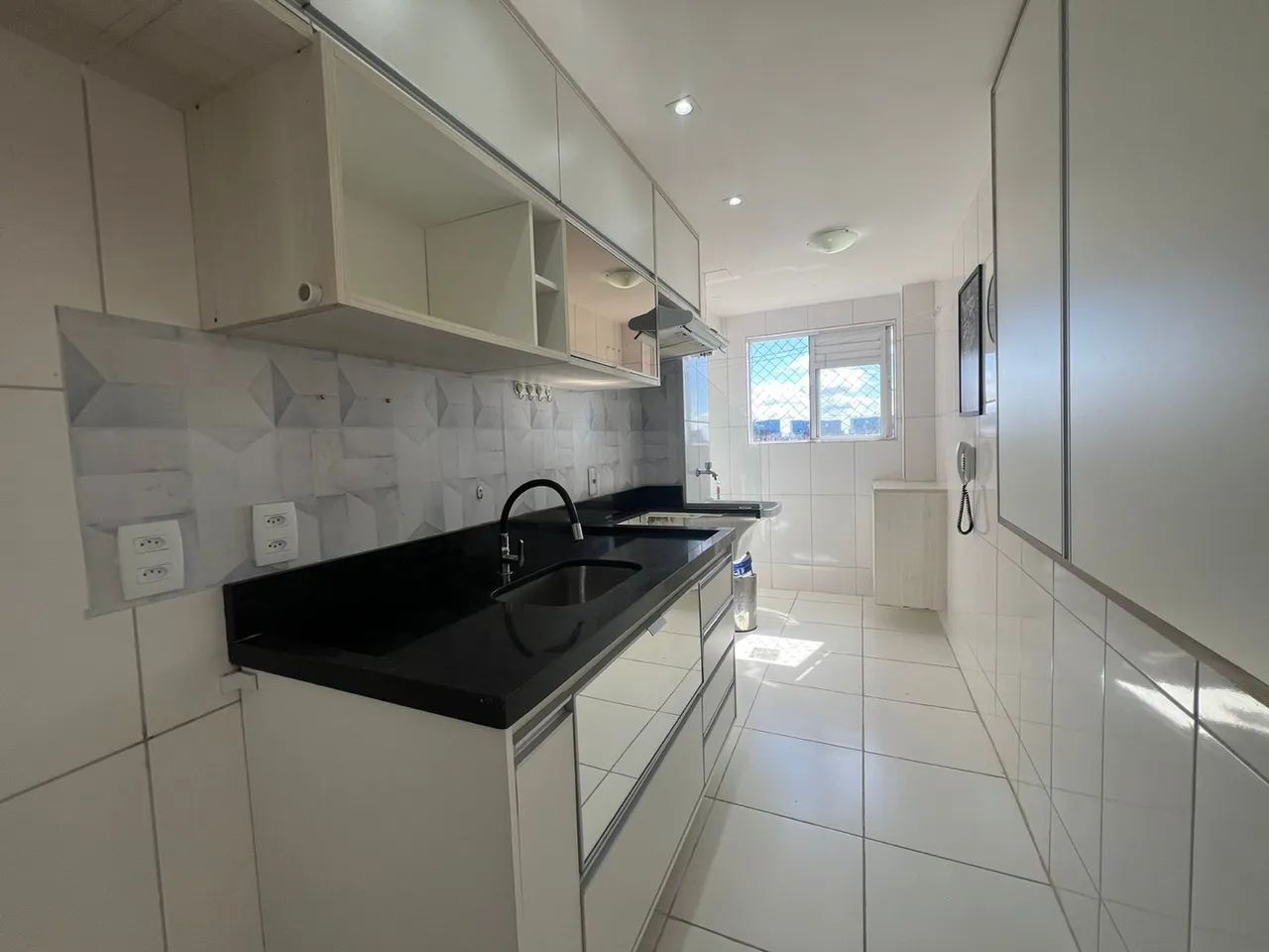 Apartamento piatã/ reservas dos pássaros 2/4