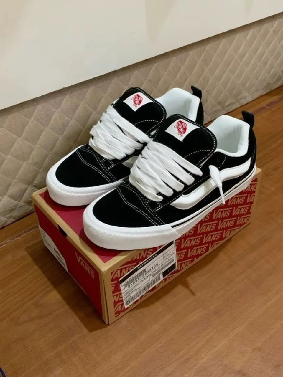 TEnis Vans Preto Mordeno