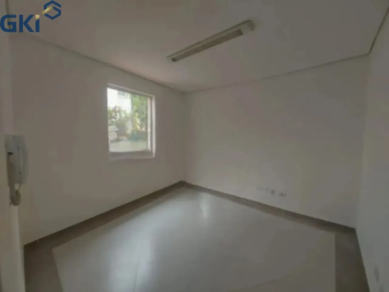 Sala comercial para locação 30m² dispondo de 2 Salas, 1 banheiro na Mooca - SP