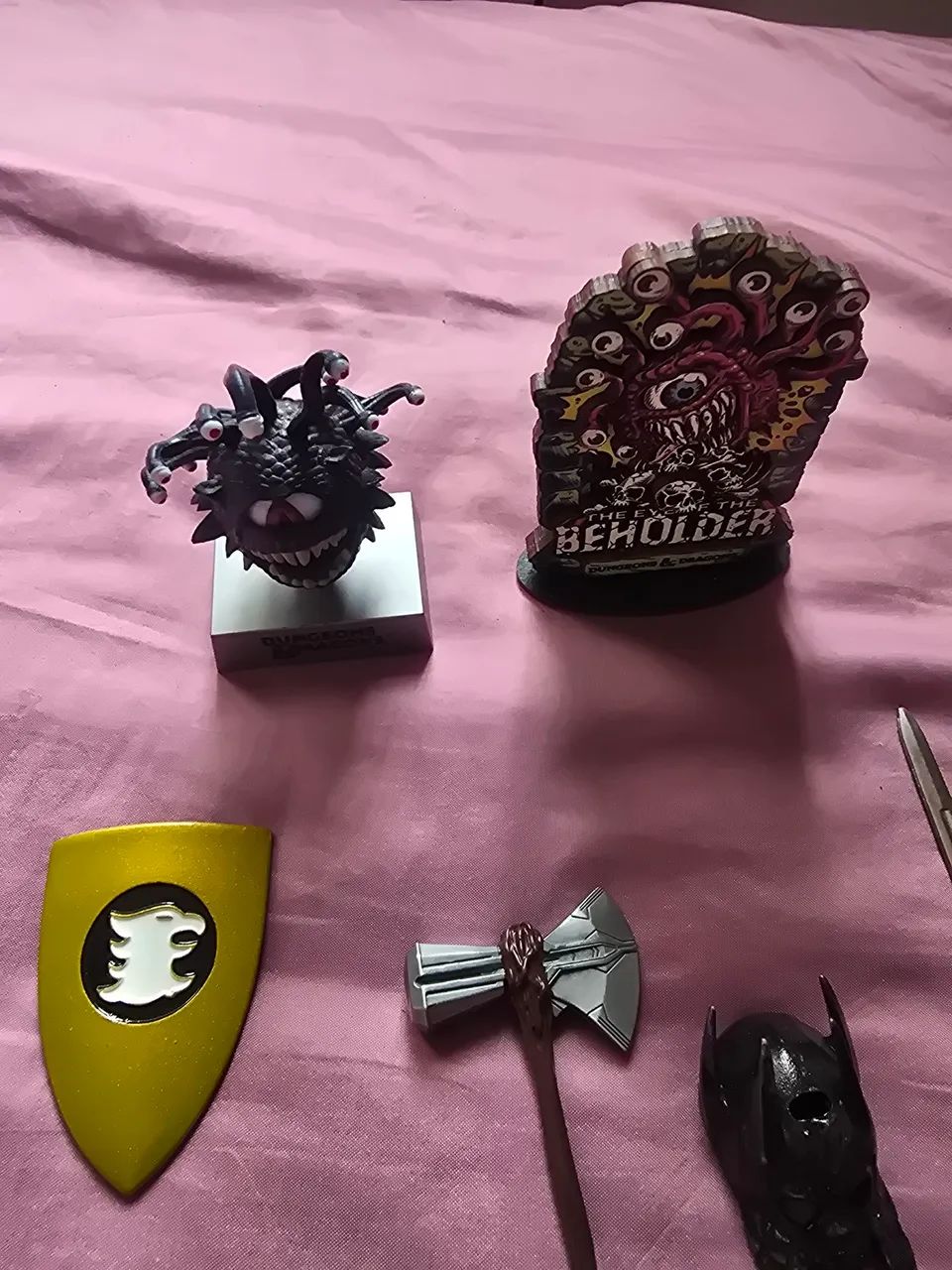 Marvel thor ,escudo Eric,elmo sauron lâmina do caos  - Foto 3