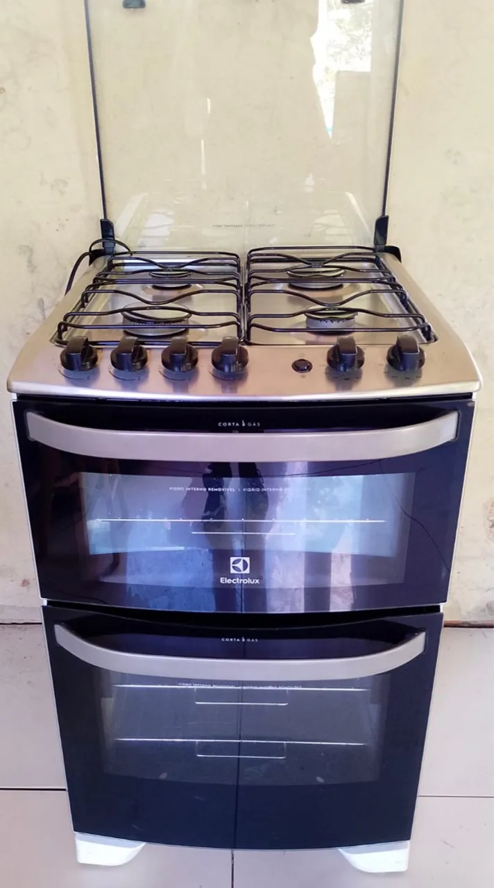 Vendo fogão Eletrolux
