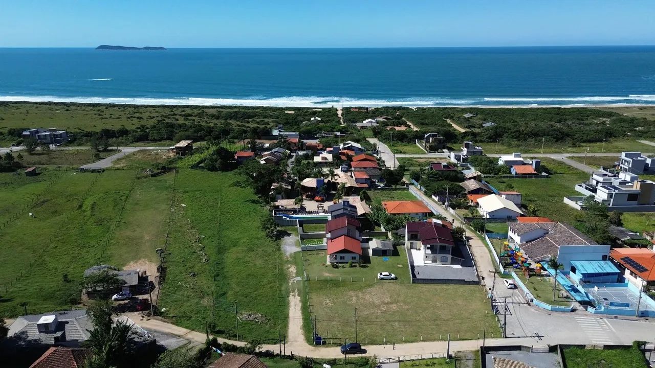 Excelente casa disponível para venda em Gamboa SC - Foto 2