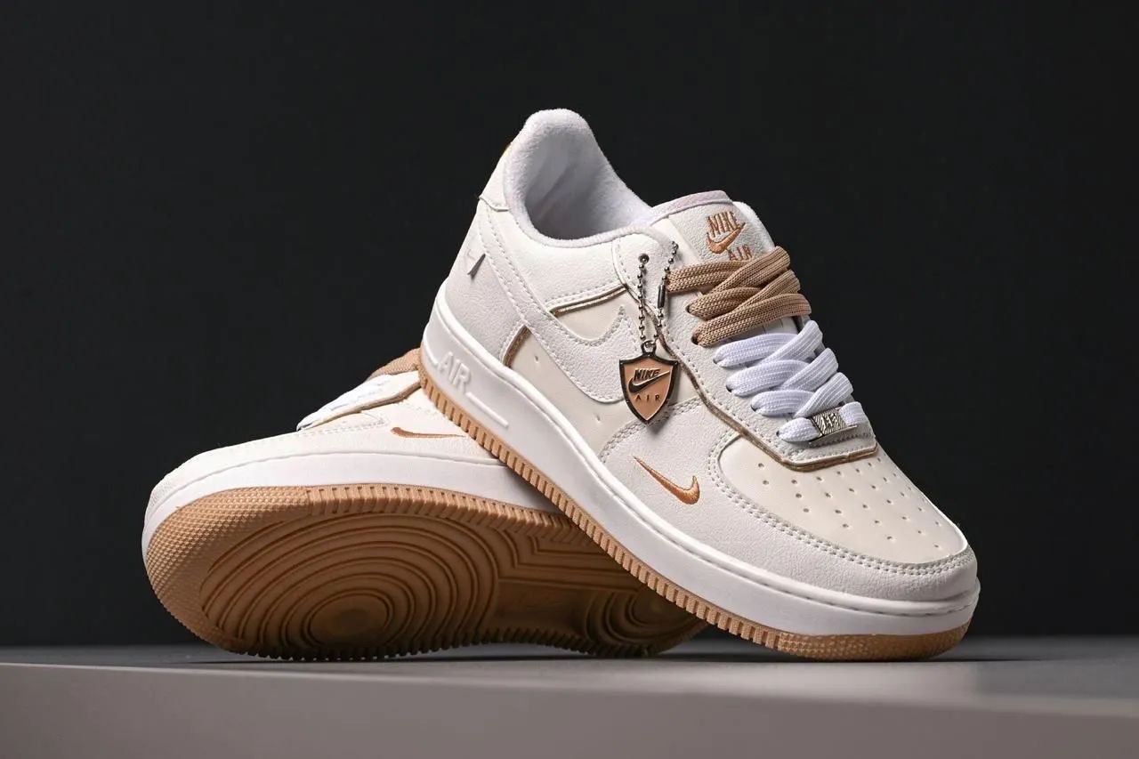 Nike Air Force 1 Low 