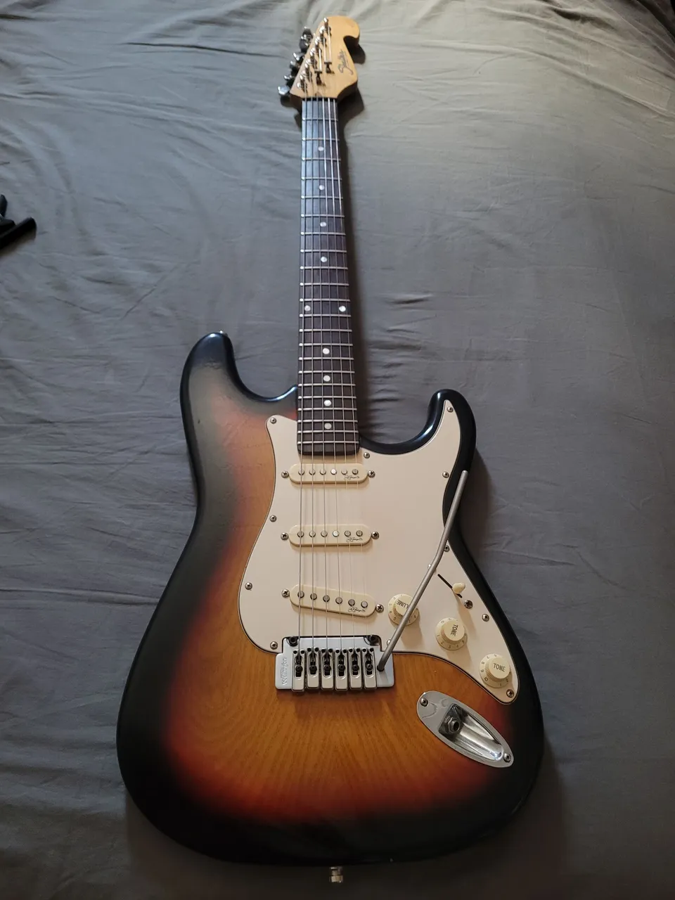 Guitarra Strato Shelter Com Upgrades