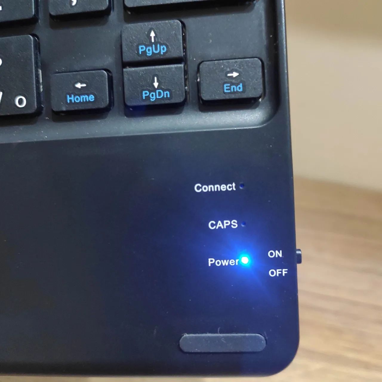 Teclado sem fio com TouchPad - Foto 2
