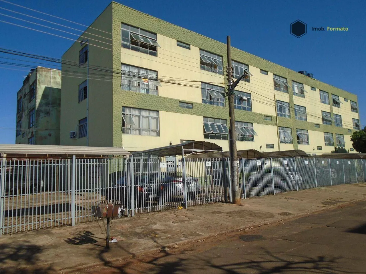 Apartamento com 1 dormitório para alugar, 60 m² por R$ 2.525,00/mês - Vila Ipiranga - Camp