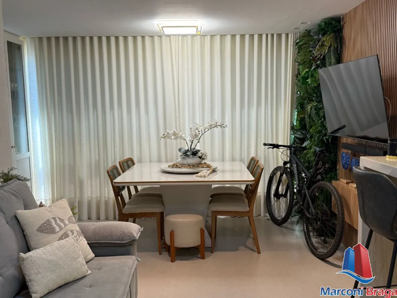 Imperdível apartamento à venda em Guarapari-ES, na Praia do Morro: 2 quartos, 1 suíte, 1 s