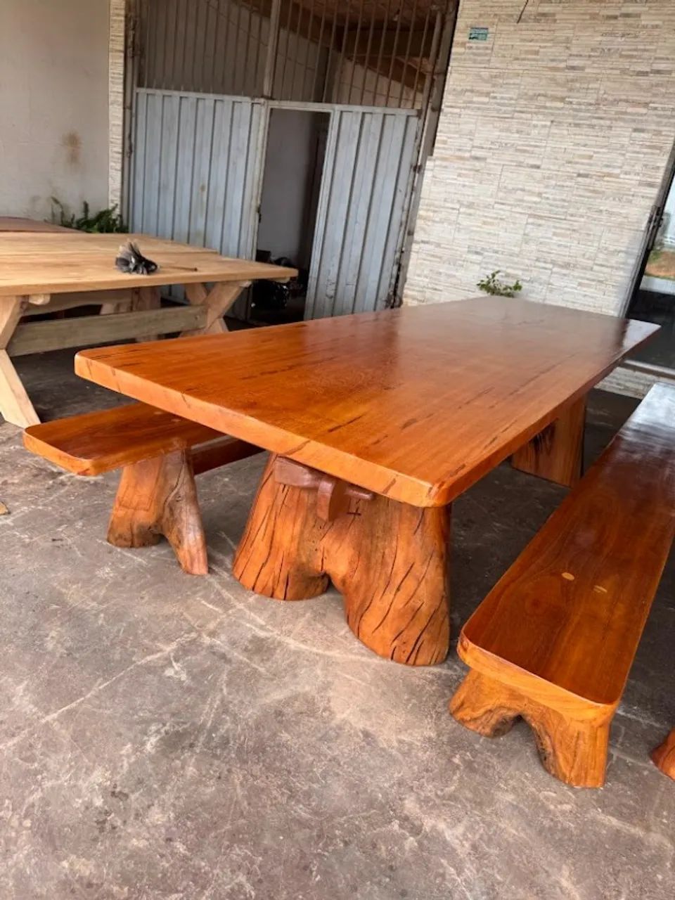 Vendo Mesa Rústica com bancos prancha única 