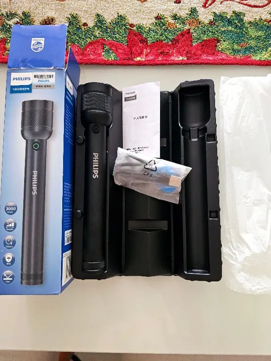 Lanterna Philips Nova 3.200 Lumens, 6.000mAh - Foto 6