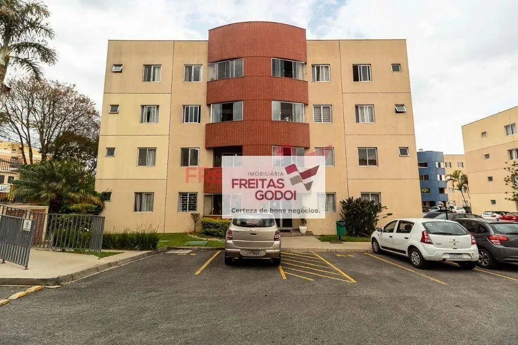 Apartamento com 3 dormitórios para alugar, 73 m² por R$ 2.720,07/mês - Tingui - Curitiba/P