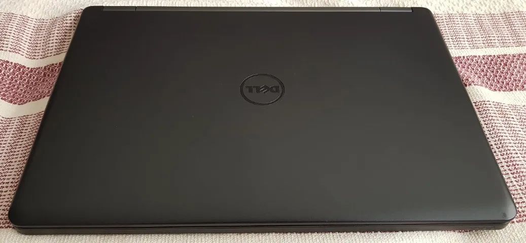 Notebook Dell Latitude- Core i5 7200u 3.1Ghz - 8Gb DDR4 - 256Gb NVME -Teclado Led- Tela 14