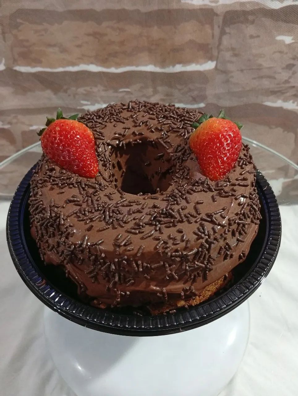 Mini bolo vulcão, e caseiros64318892138498123