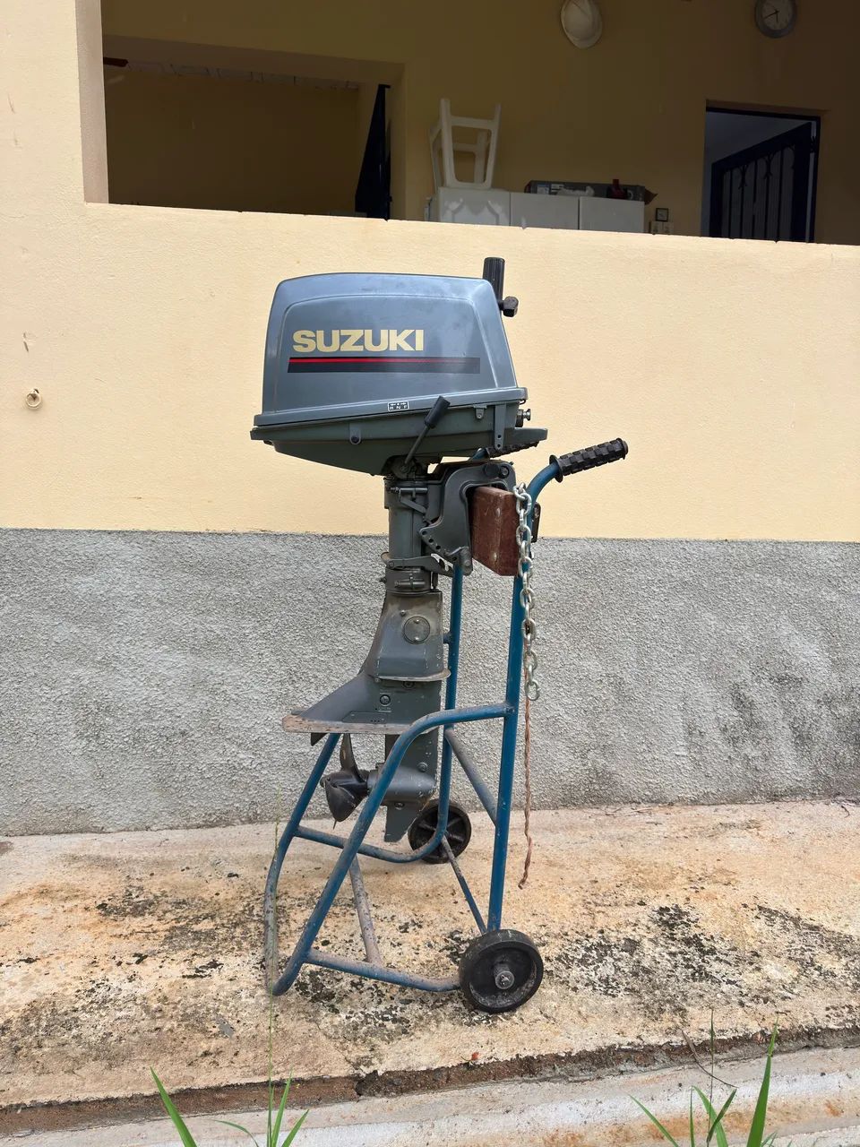 Motor de barco SUZUKI 8HP - Foto 2