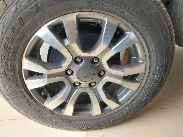 1 Roda 18 ford ranger limited