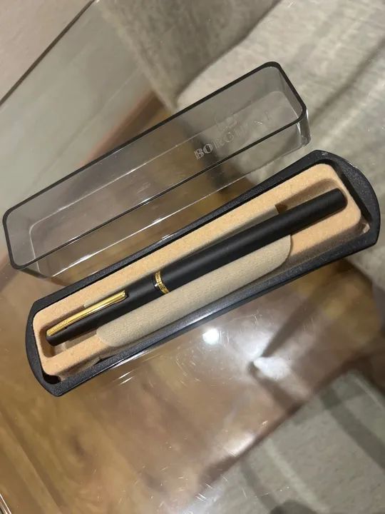 Caneta Borghini Preta