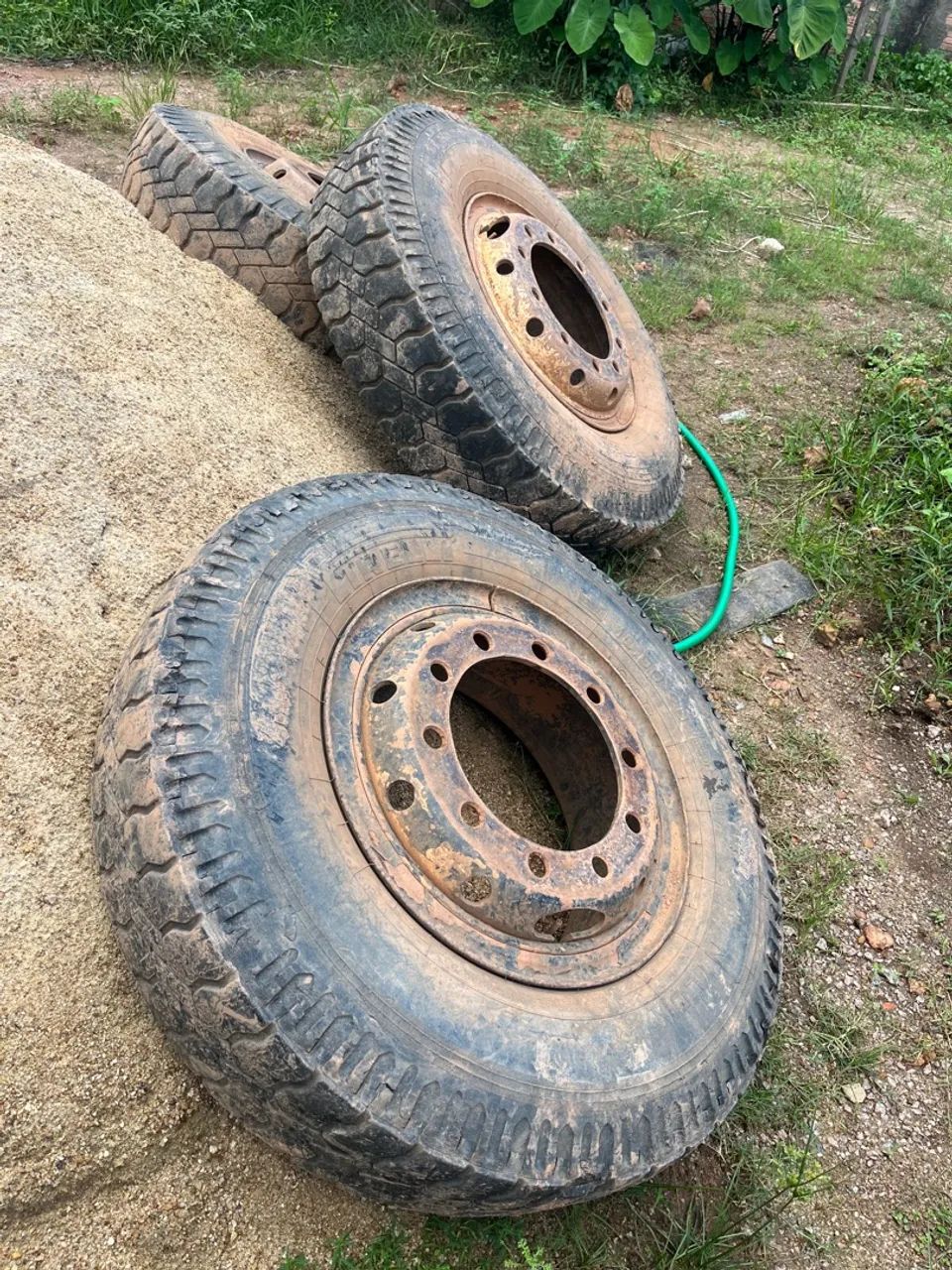  3 rodas Aro 22.5 roda 10 furos caminhão  - Foto 2