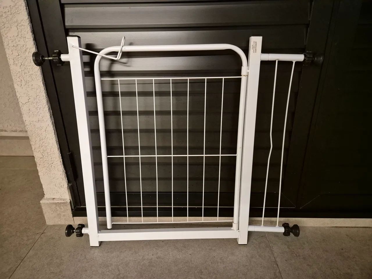 Portão grade de proteção para pets e crianças