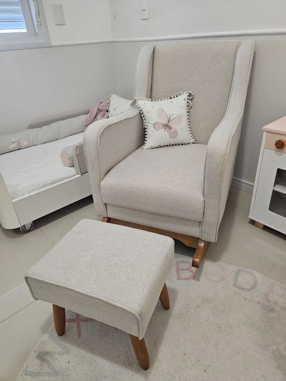 Poltrona de amamentação 