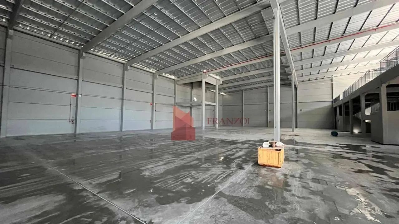 ALUGUEL: ARMAZÉM COMERCIAL 657 metros CAMBORIÚ - Foto 3
