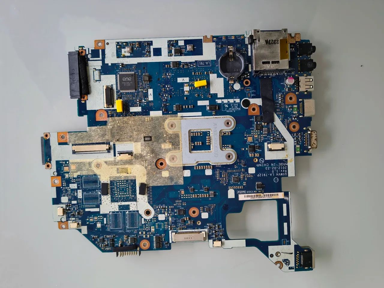 Placa mãe Acer + processador 2020M