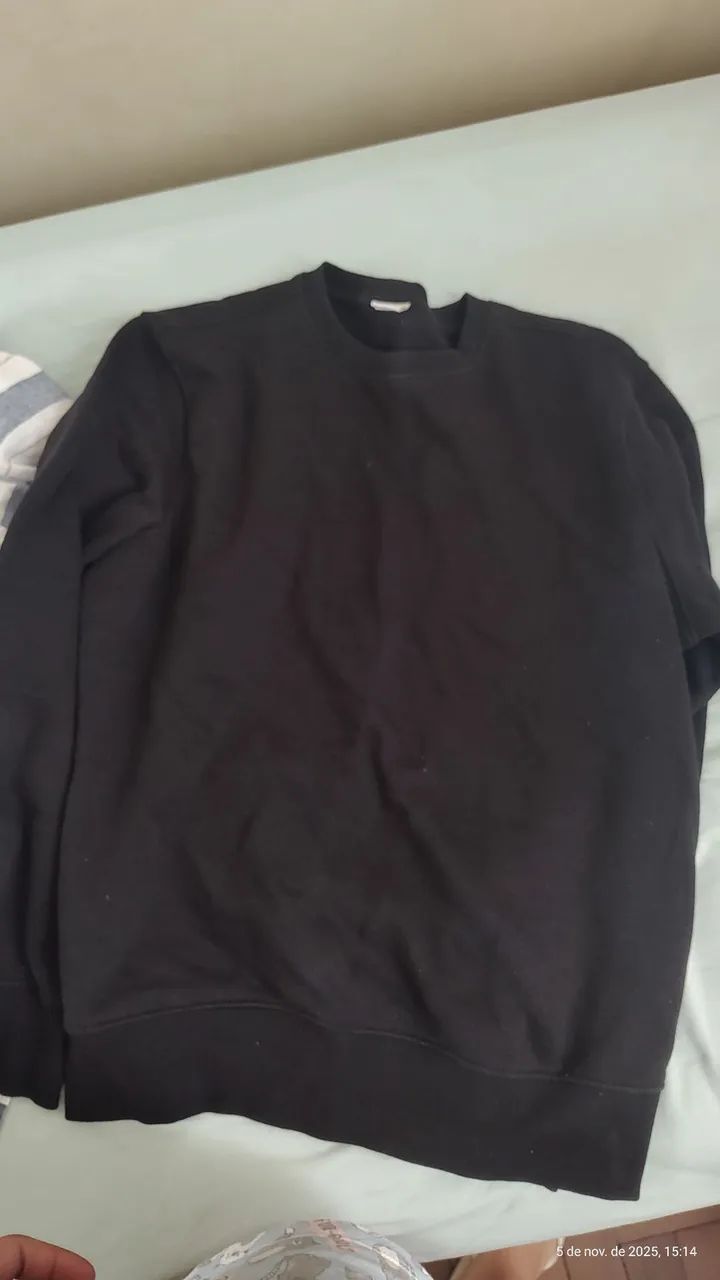 moletom preto Hering tamanho PP