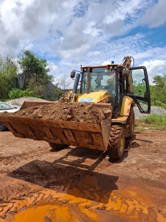 Retroescavadeira Caterpillar 416