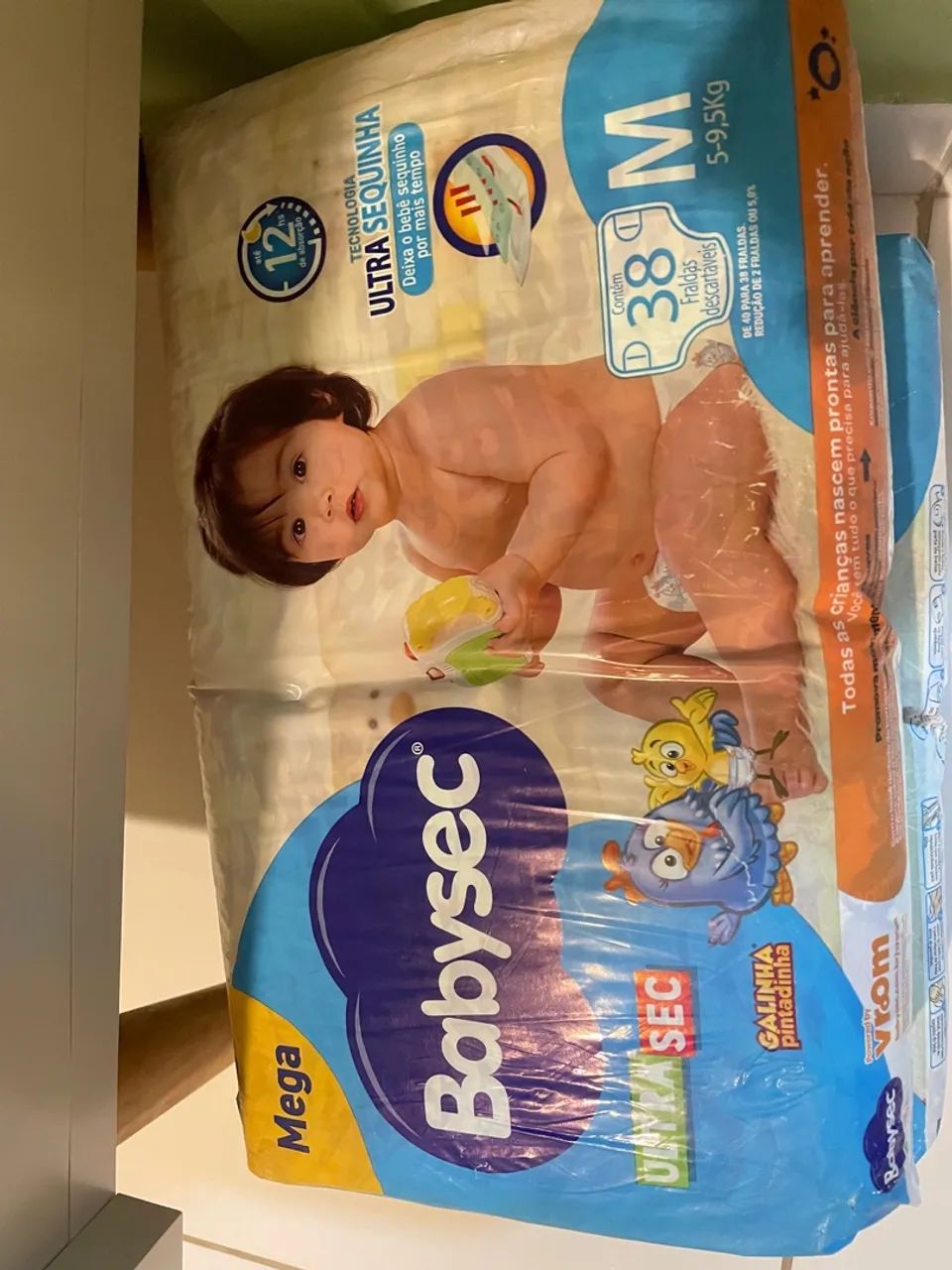Fraldas Babysec Ultra Sequinha Mega - Tamanho M