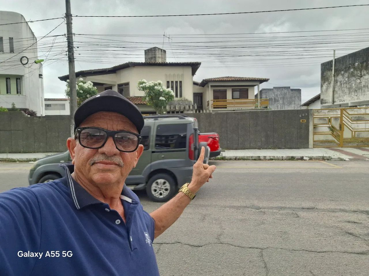 Excelente casa residencial para venda ou aluguel na Av  João Durval Feira - Foto 3