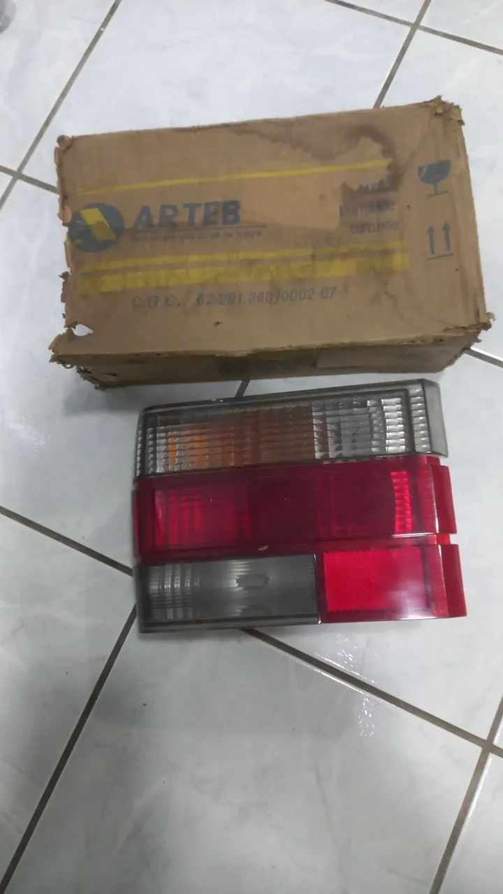 Lanterna Traseira  chevette  Arteb
