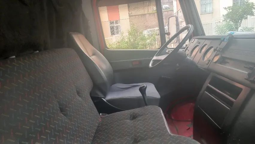 Caminhao bau 709 - Foto 3