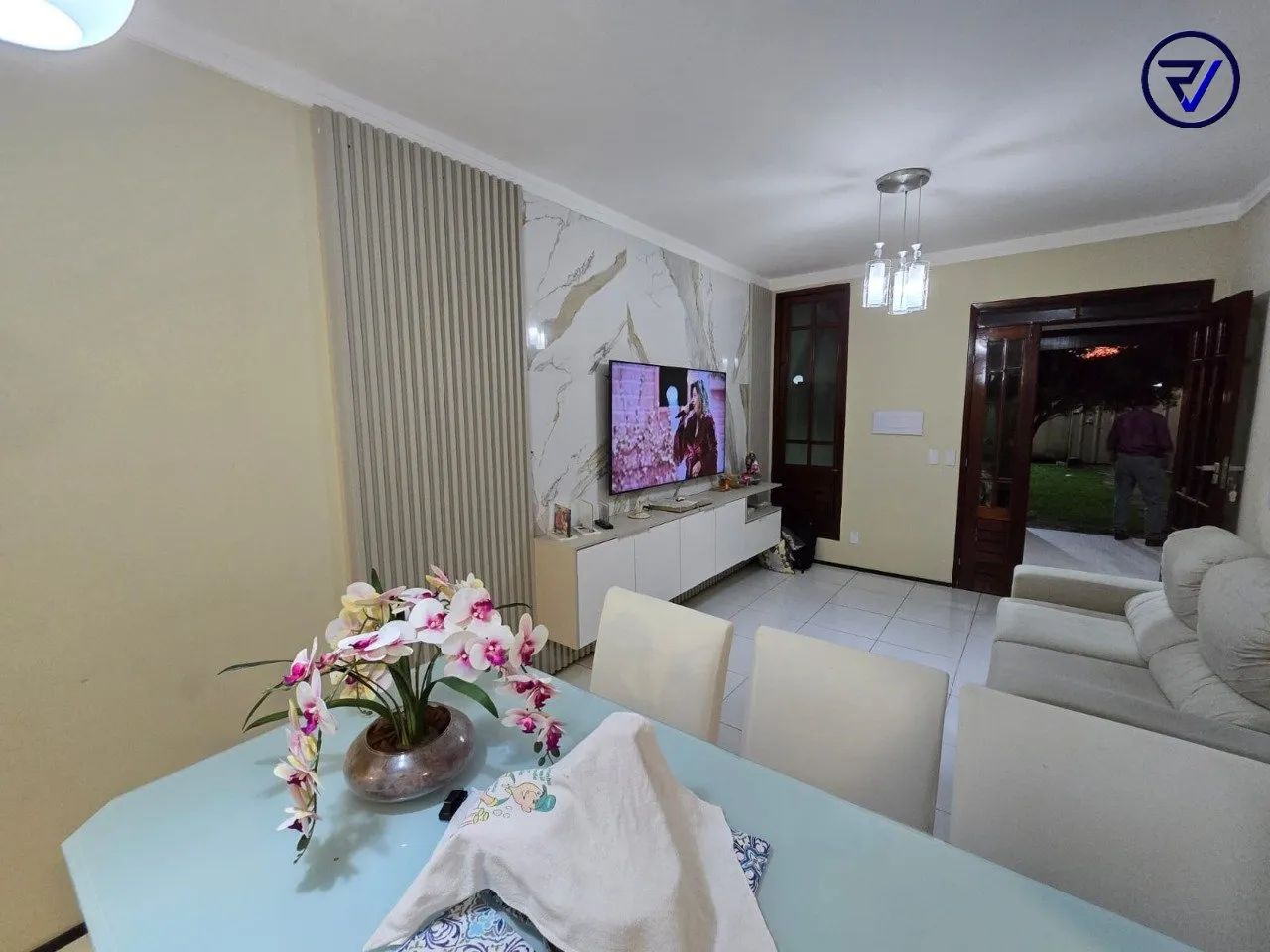 CASA DE 3 QUARTOS (2 SUÍTES) NO EUSÉBIO - Foto 2