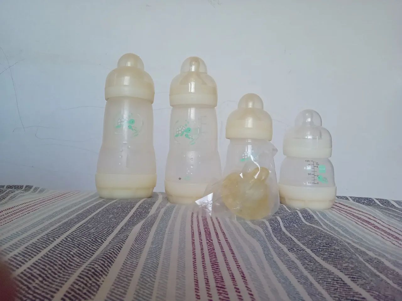 Kit 4 Mamadeiras MAM Easy Start anticólicas - Foto 2