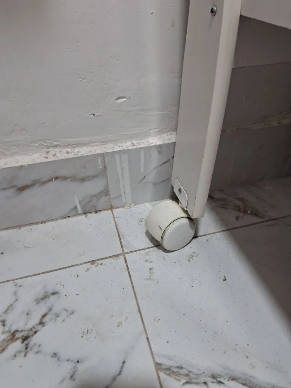 Vendo berço que vira cama mais colchão  - Foto 6
