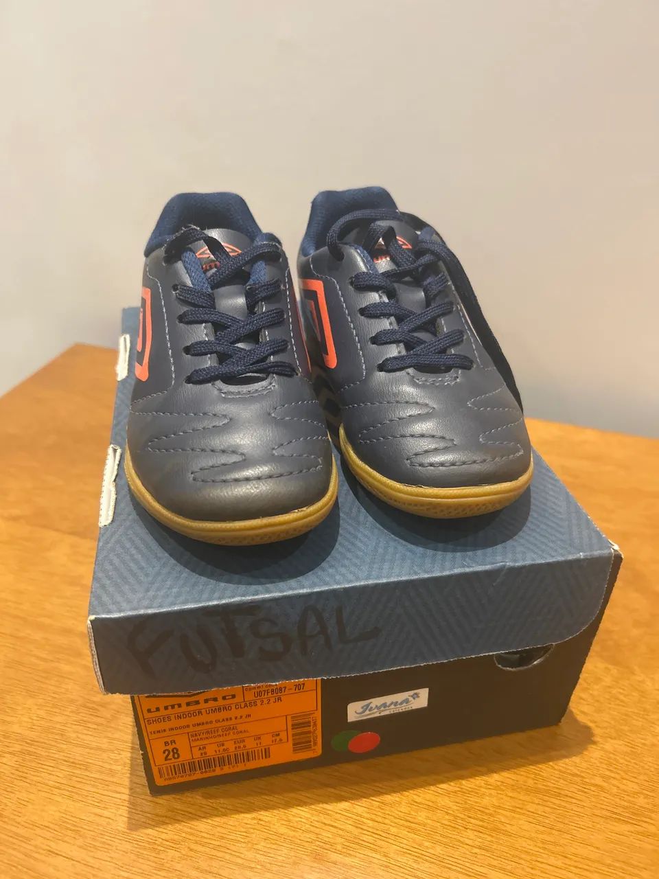Tênis infantil futsal umbro