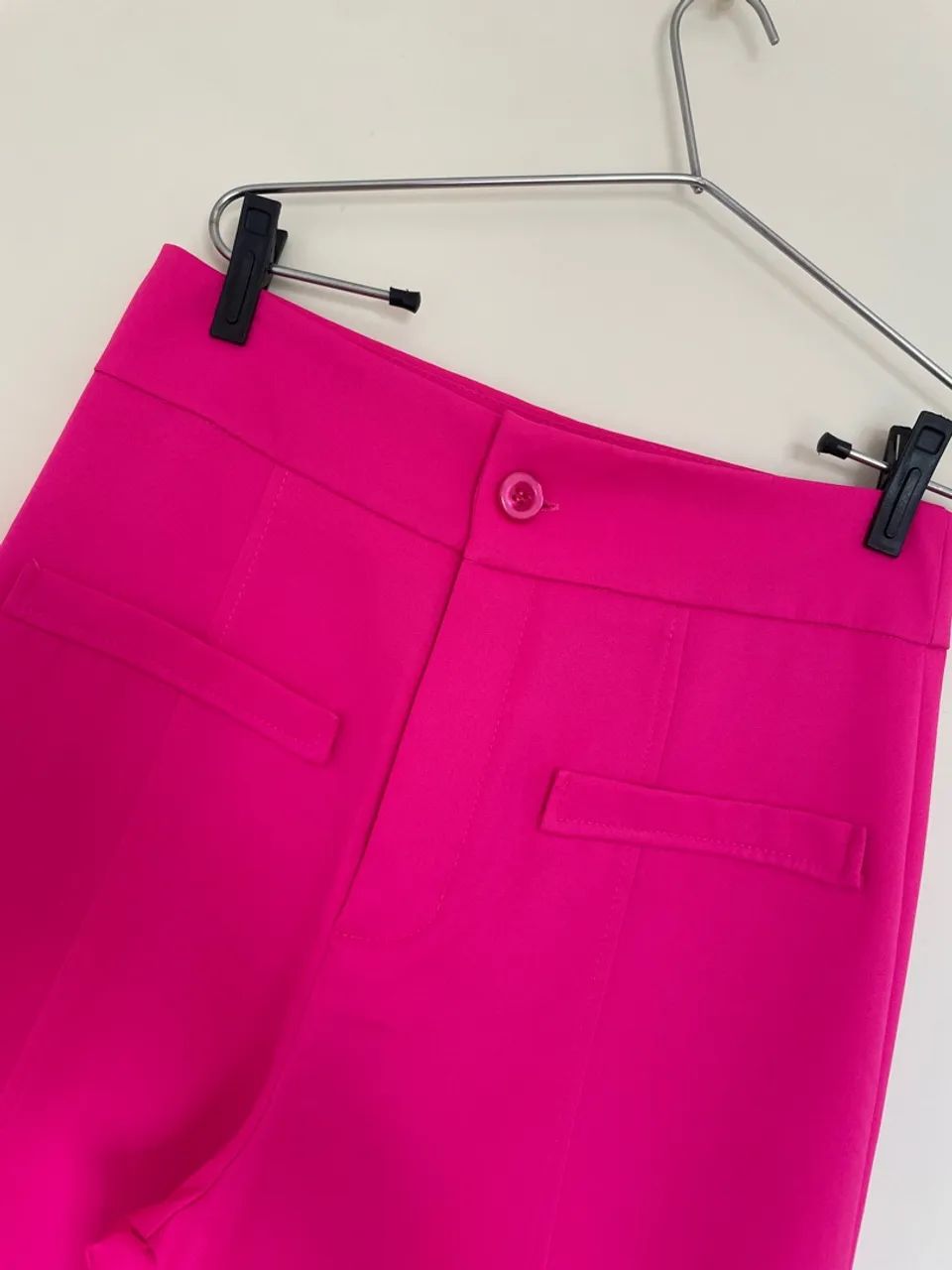 Calça social rosa 