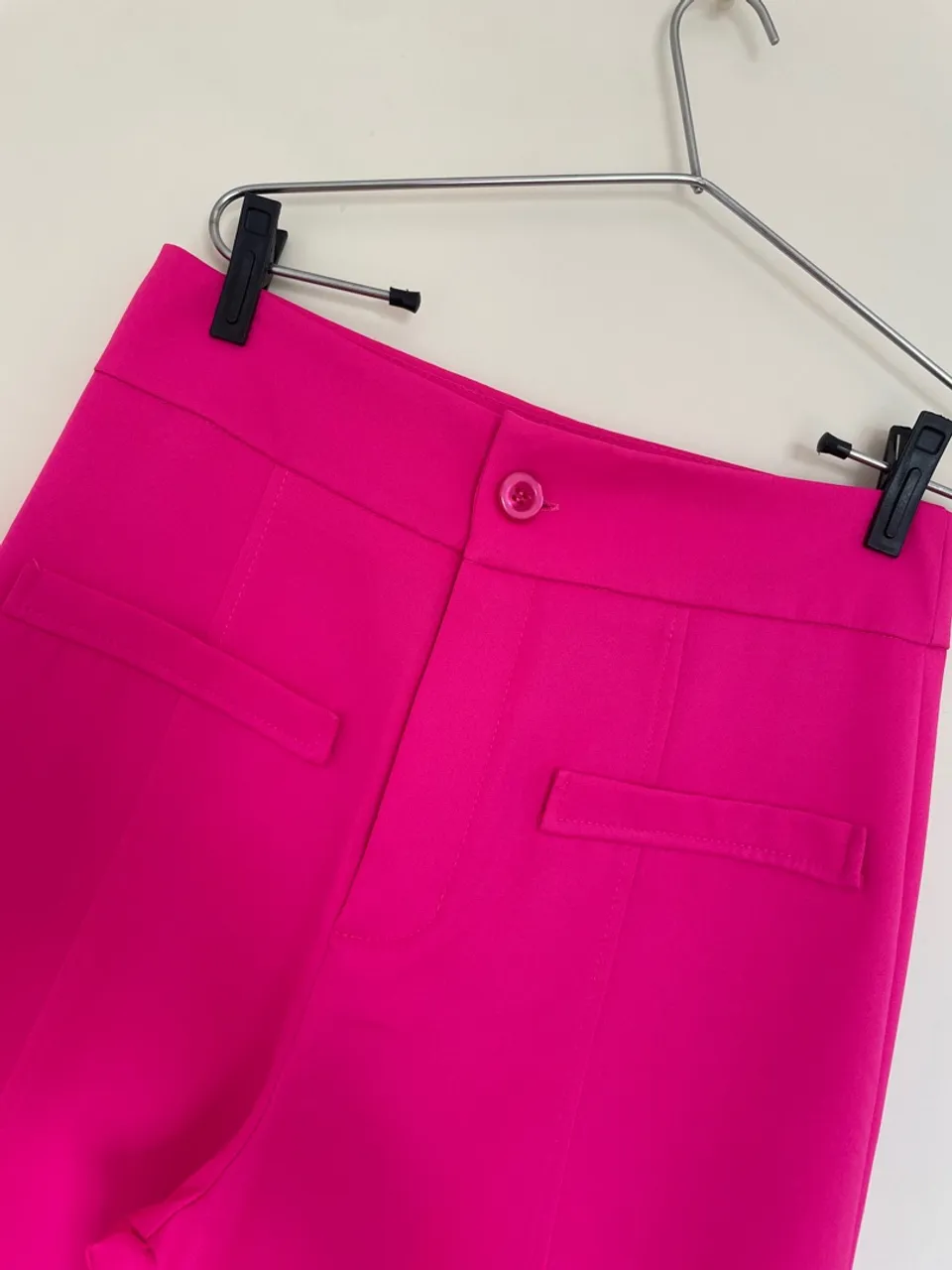 Calça social rosa