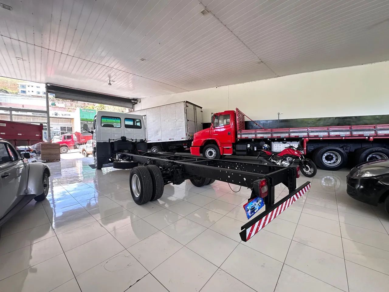 Ford Cargo 815 e 2006 doc consta bau  - Foto 7