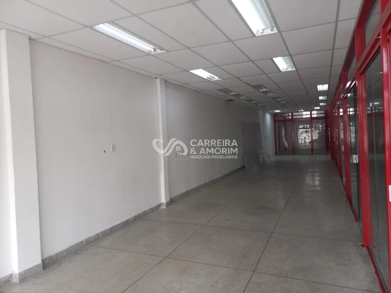 ALUGO PONTO COMÉRCIAL COM 160m², PARQUE SANTO ANTÔNIO, JARDIM SÃO LUIS, FABRICA DE CULTURA - Foto 9