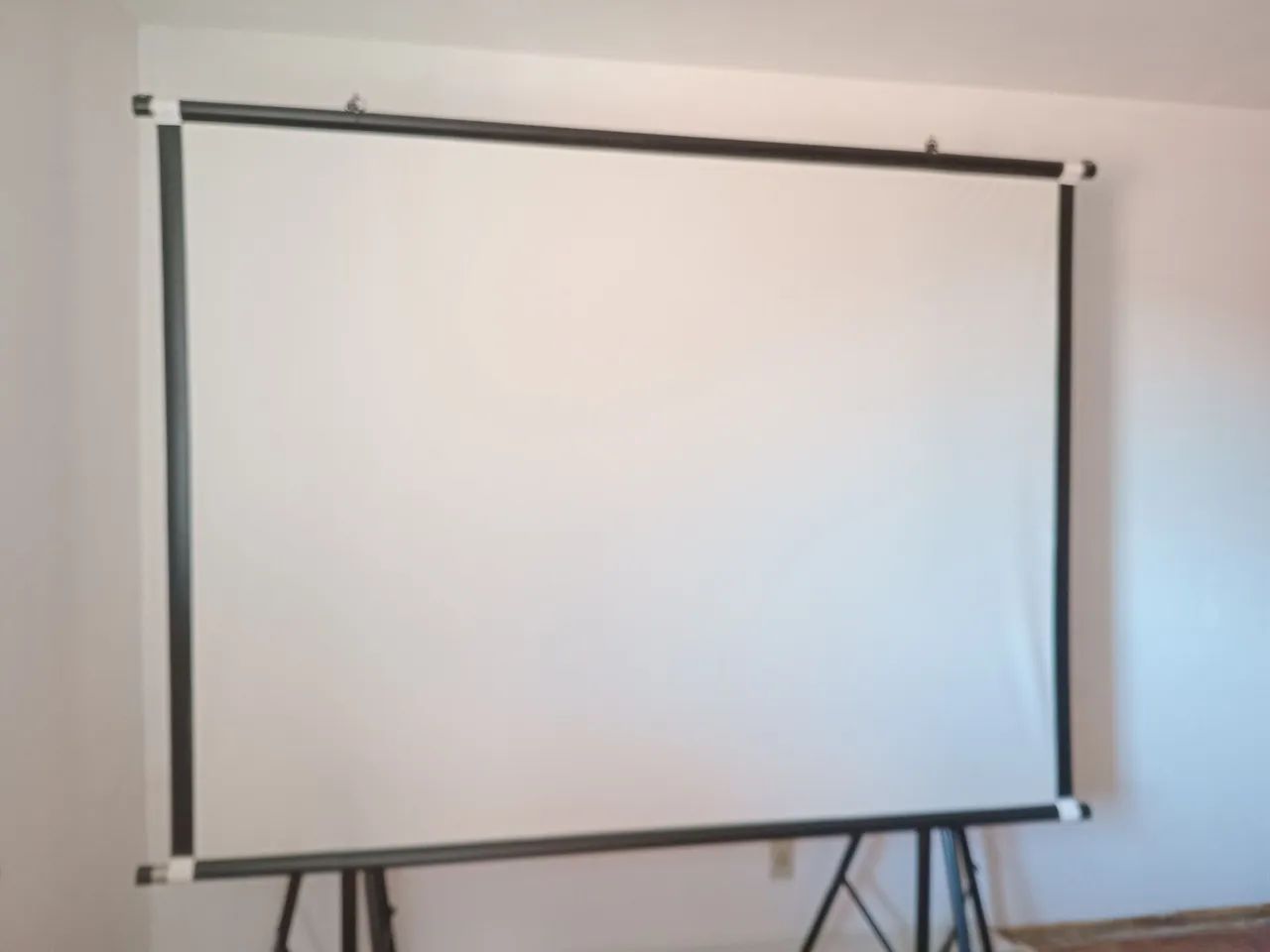 Tela de projeção portátil para eventos 