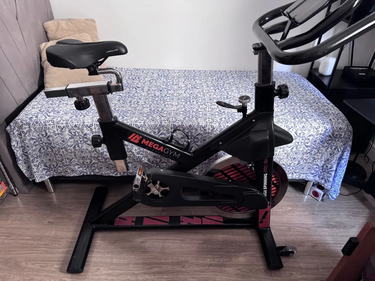 Bicicleta Ergométrica Mega Gym Pro 18k