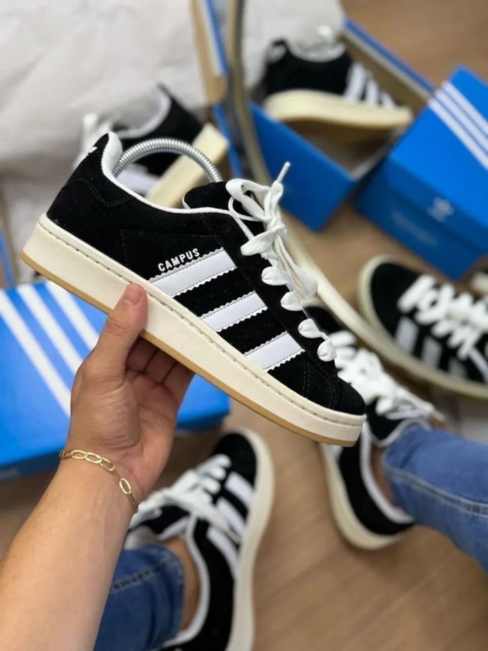 TÊNIS CASUAIS E ESPORTIVOS A VENDA COM ENTREGA  - Foto 2