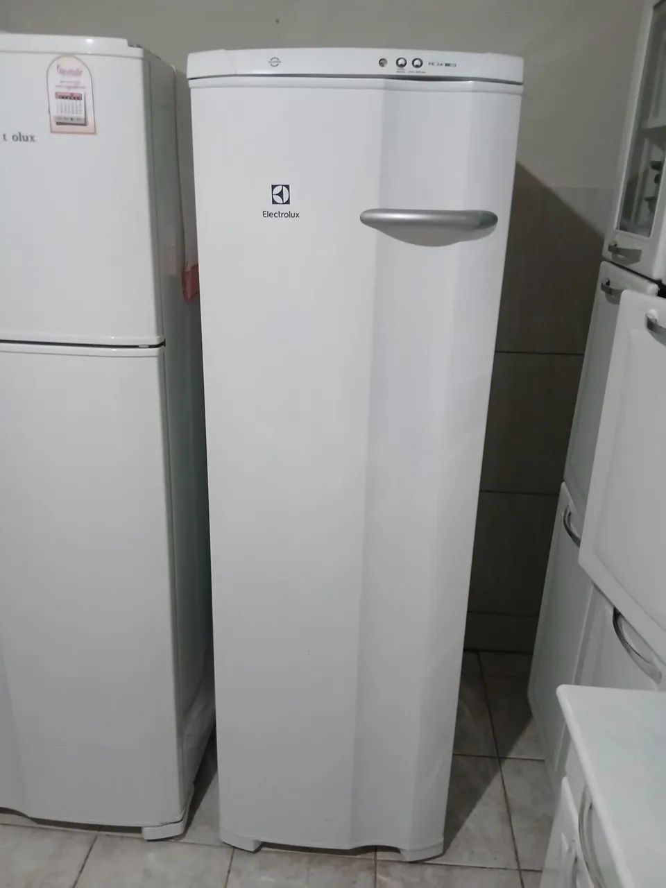 Freezer vertical eletrolux  - Foto 4