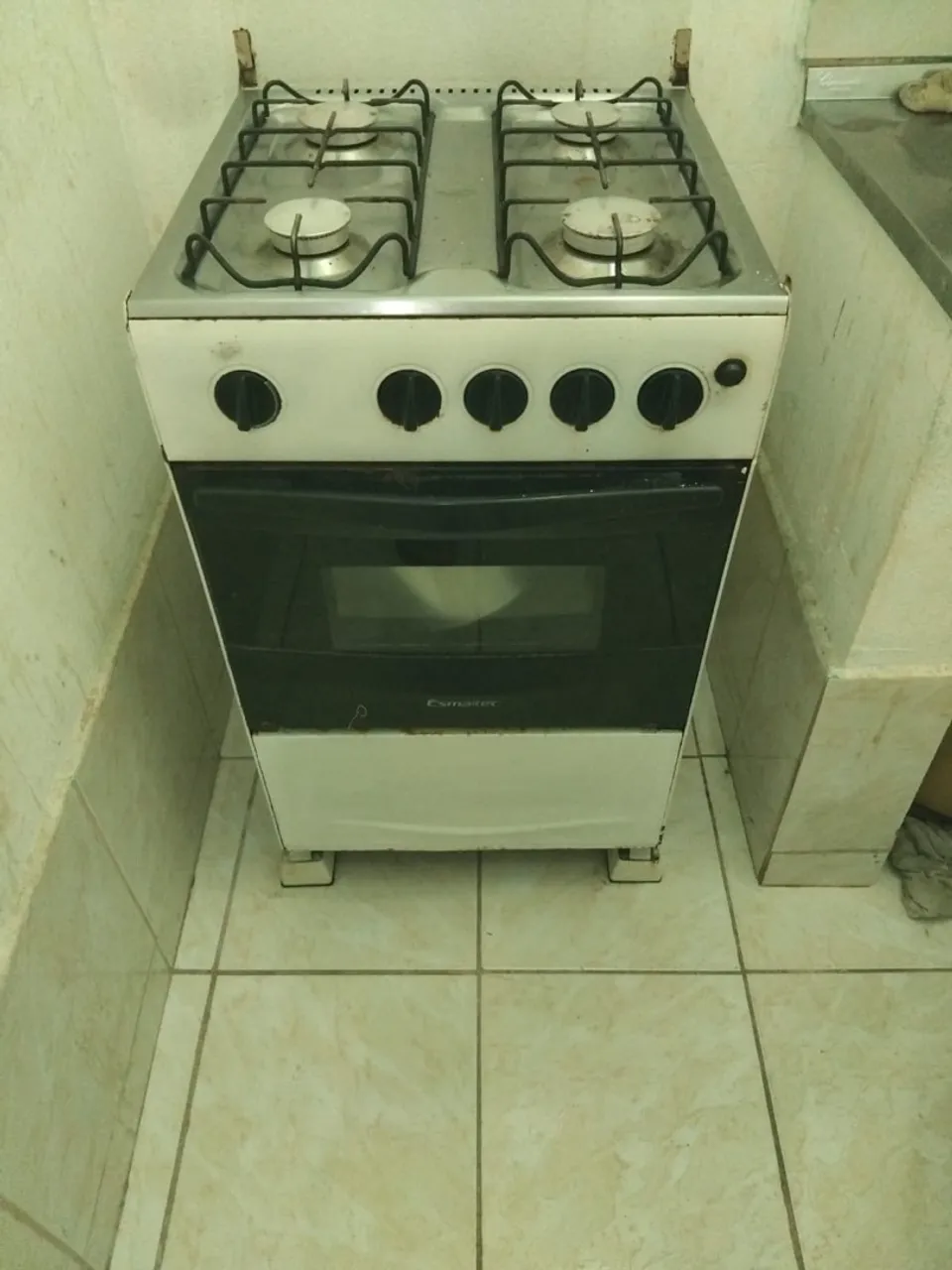 Fogão Esmaltec 4 bocas
