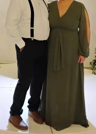 Vestido festa verde oliva