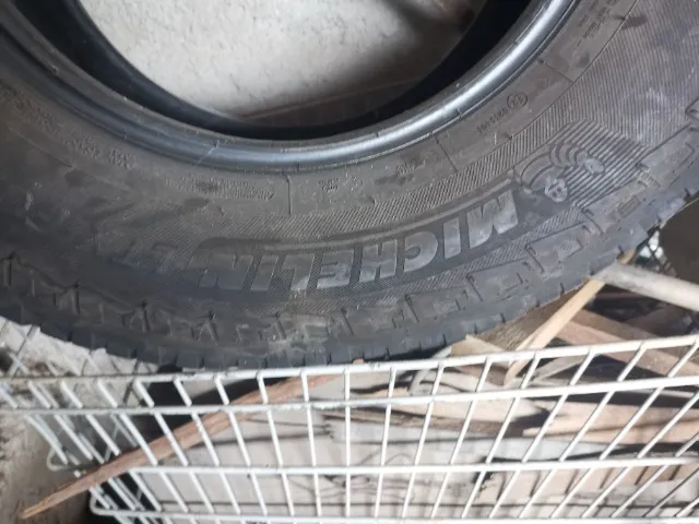 Pneu usado 265/70/16 Michelin