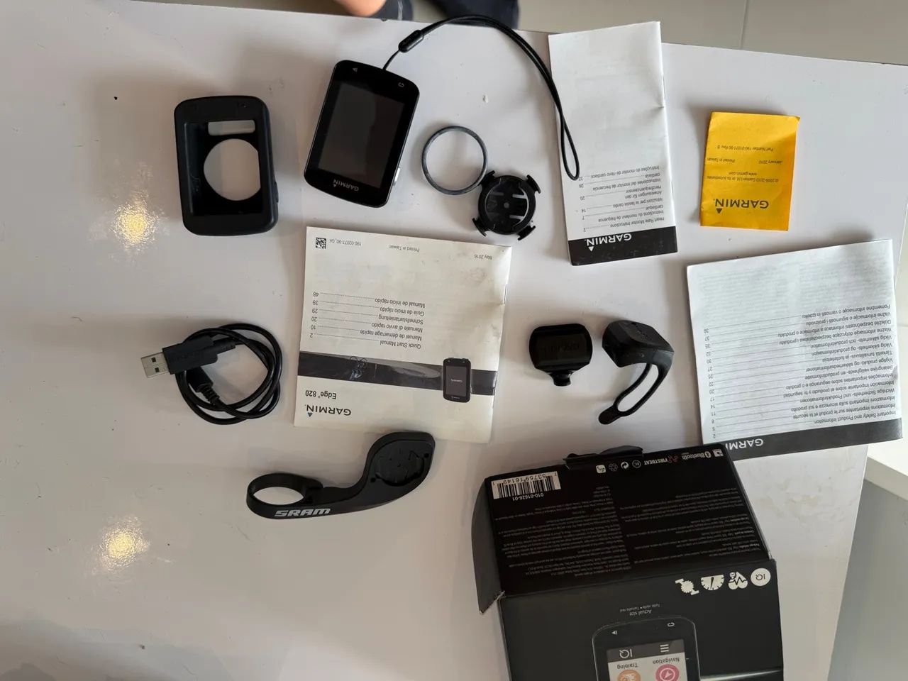 Garmin Edge 820 + sensor de velocidade OPORTUNIDADE - Esportes