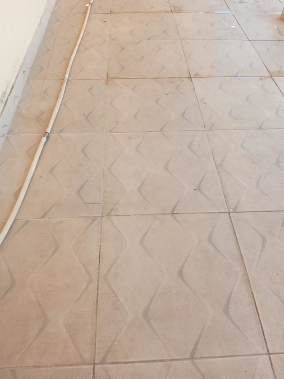 Quero comprar esse piso. Quem tiver para vender, por favor, entrar em contato. - Foto 2