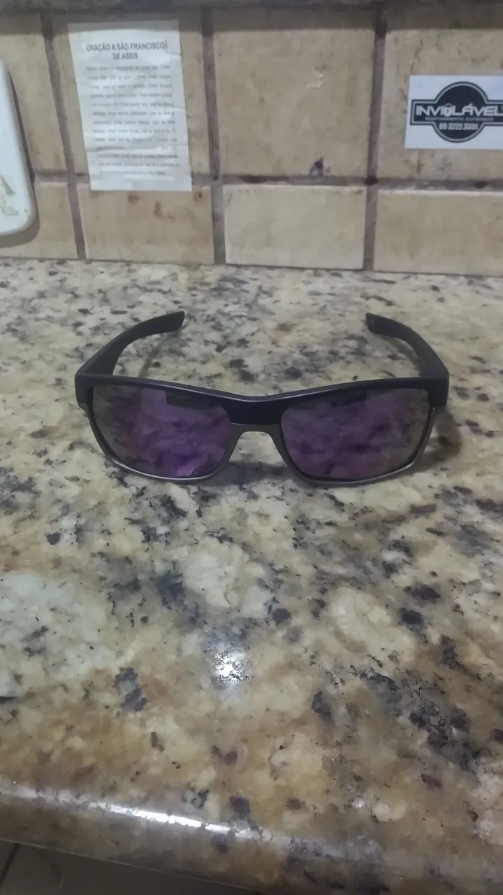 Óculos de Sol - vendo ou troco por outro