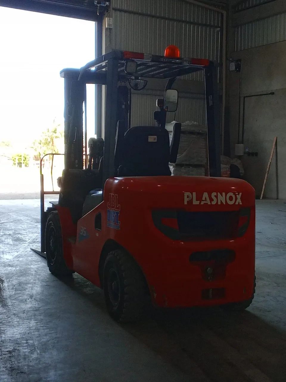 Empilhadeira 2023 - Lança Triplex - Foto 3